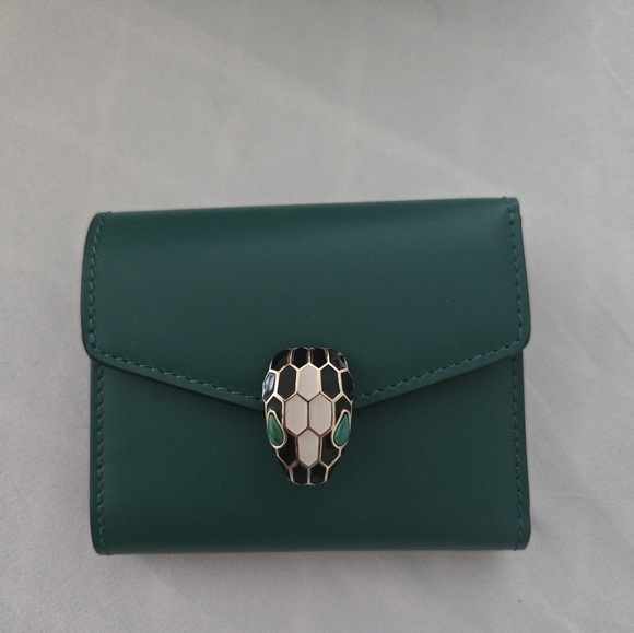 Bvlgari Serpenti Forever Trifold Wallet - Picture 3 of 7